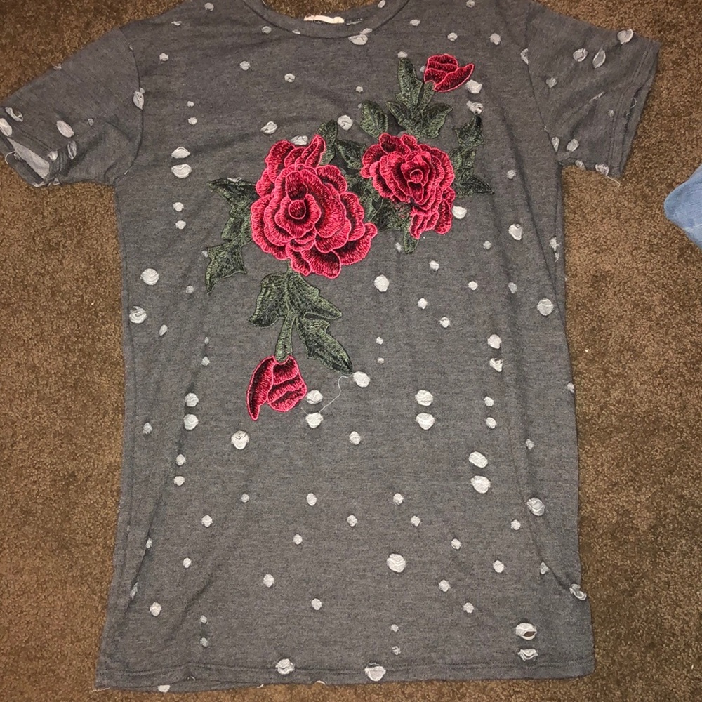 Long short sleeve shirt with holes
